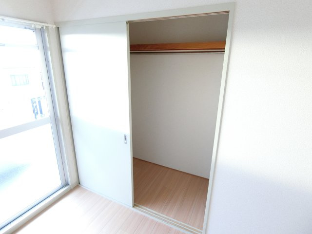 ラフィーネ壱番館の収納