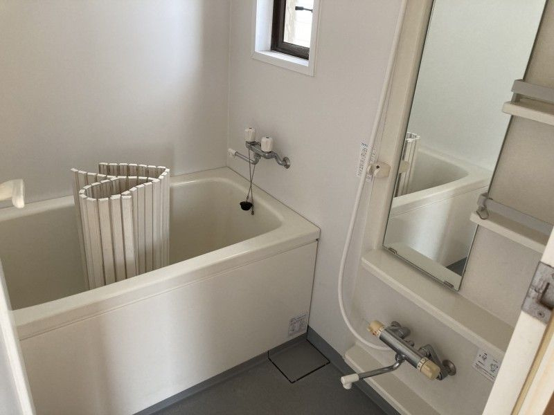 ブリーズ白山の浴室