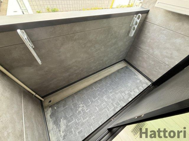 JIN　Residence吹田のバルコニー