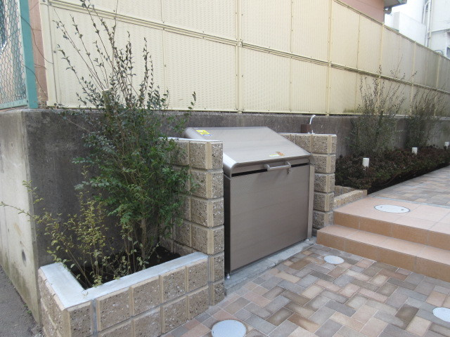 花のワルツのその他共用部分|☆敷地内ゴミ置き場☆