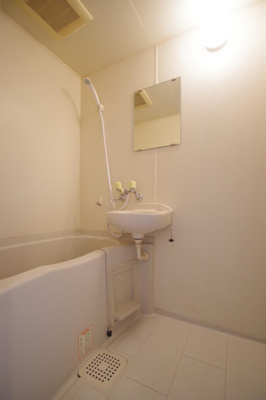 【浴室】 | モンパレ県立大前