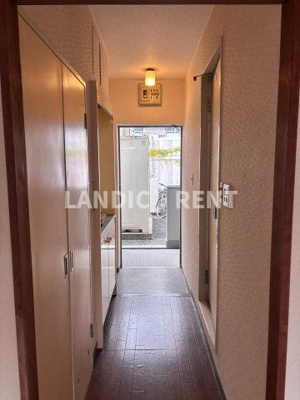 【玄関】 | 吉塚AGビル6号館