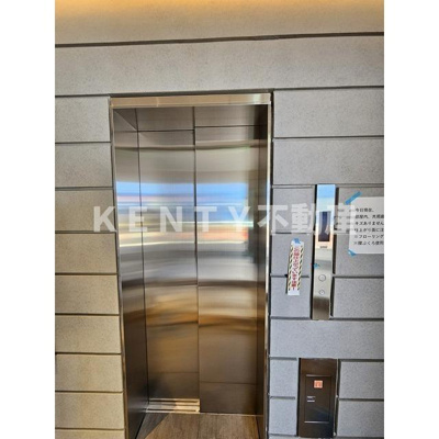 【ロビー】 | Ｔｈｅ Ｃｏｎ－Ｔｏｕｒ Ｈａｔａｎｏｄａｉ | 落ち着いたロビーです