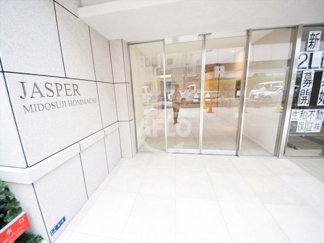 JASPER御堂筋本町　開平小学校区のエントランス|JASPER御堂筋本町　エントランス