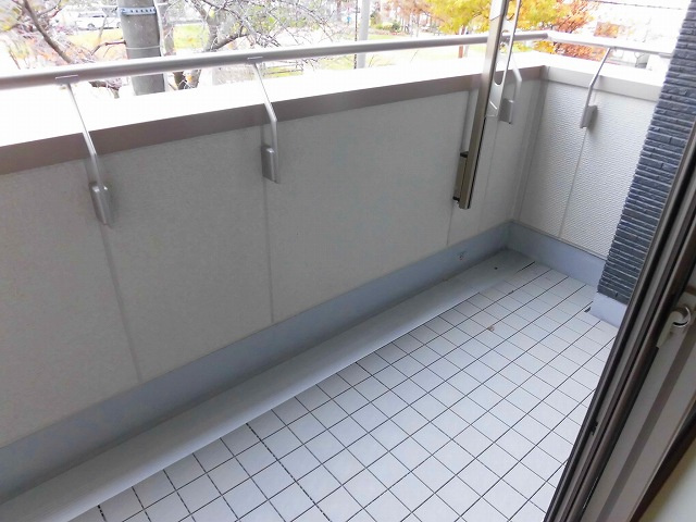 エクセラン甲子園一番町のバルコニー