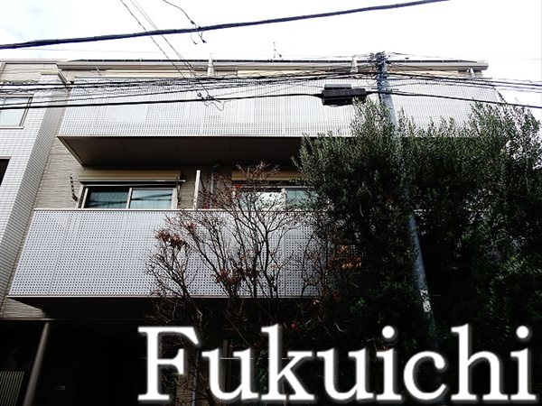 エストゥディオの外観