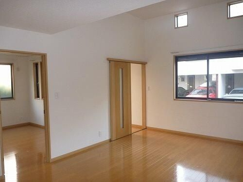 ハイツＫ２の洋室