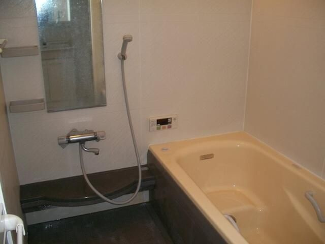 ハイツＫ２の浴室