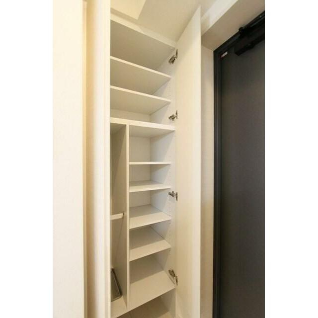 レアライズ押上のその他|シューズボックス