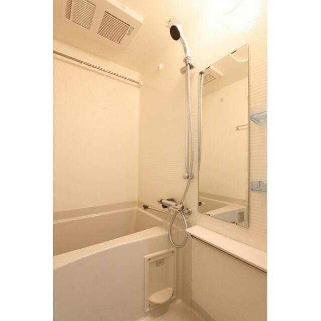 レアライズ押上の浴室