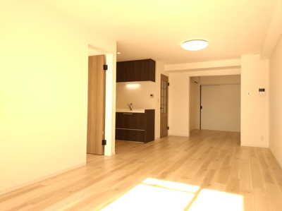 【居間・リビング】 | コボリマンション夙川桜台