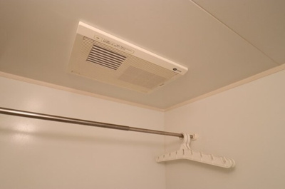 【浴室】 | ラルゴ | 浴室換気乾燥機