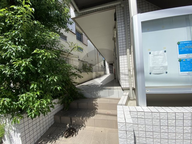 グレイス奥林のエントランス