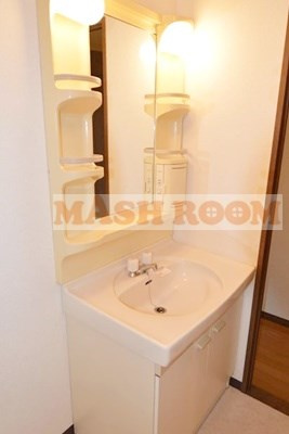 ファインクレスト富士見ヶ丘の独立洗面台