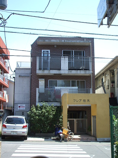 フレア柏木の外観