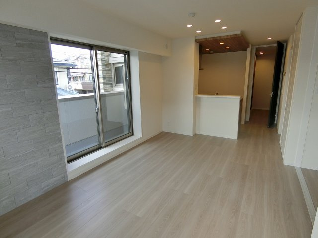 ラ　ルース甲子園の居間・リビング