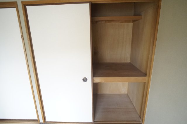 グレースコーポ東生駒の収納