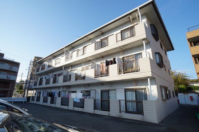 グレースコーポ東生駒の外観