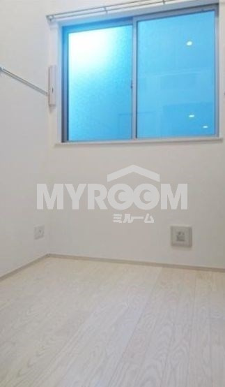 ハーモニーテラス八幡山Ⅱ(ハーモニーテラスハチマンヤマツー) の居間・リビング|ホワイトフローリング☆（同一仕様写真）