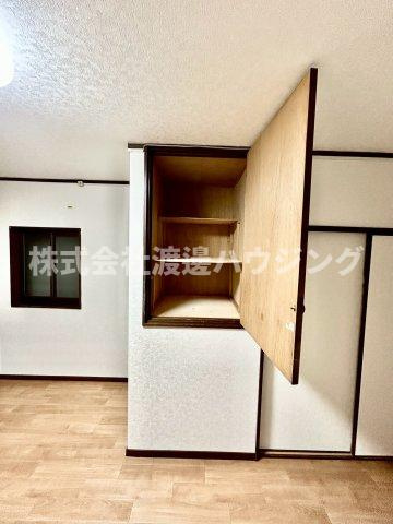 野崎１丁目一戸建の収納