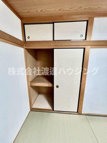 野崎１丁目一戸建の収納