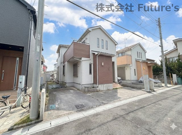 三郷市彦野1丁目　中古戸建の外観|現地の写真になります。