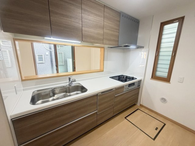 三郷市彦野1丁目　中古戸建のキッチン|家事の時短につながる食洗機完備