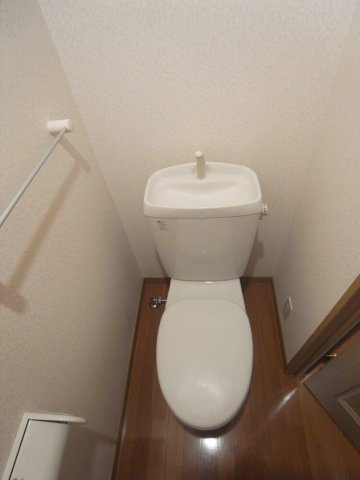 サンバティーク　ハウスＢのトイレ|清潔感のあるトイレです