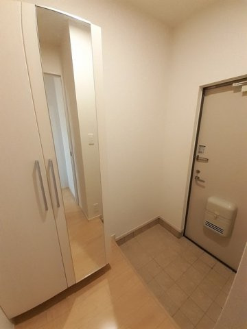 コンフォート・サカモトの玄関|ゆったりとした玄関です