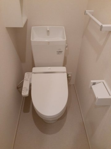 コンフォート・サカモトのトイレ|落ち着いたトイレです