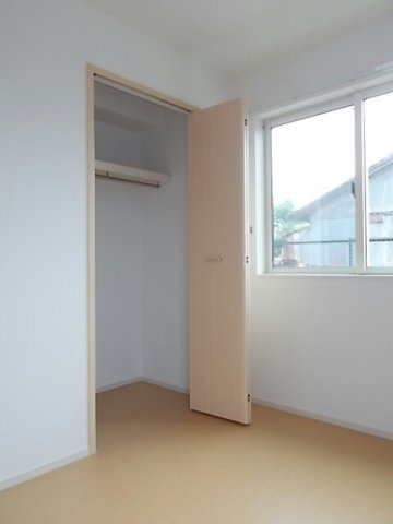 ミニョン・レーヴの収納|こまごまとしたものを収納できそうですね