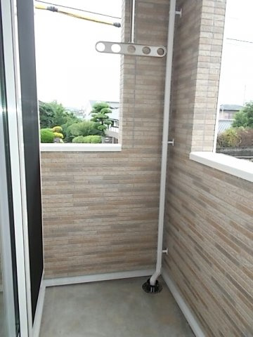 ミニョン・レーヴのバルコニー|広々としたバルコニーです