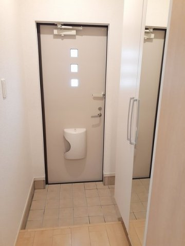 アン　アーブル　Ｂの玄関|玄関です