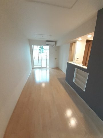 アン　アーブル　Ｂの居間・リビング|ゆったりとしたリビングです