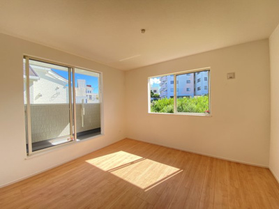 【洋室】 | 与那原町与那原（全2棟） | ※同仕様写真です