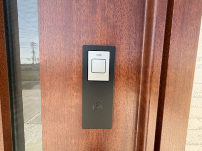 【玄関】 | 与那原町与那原（全2棟） | ※同仕様写真です