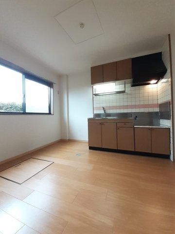 ドリームシャトーⅡの居間・リビング|おしゃれなリビングです