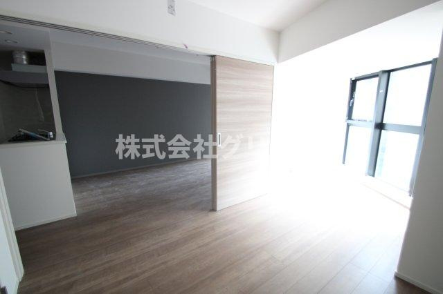 City Lux Tsurumiの居間・リビング