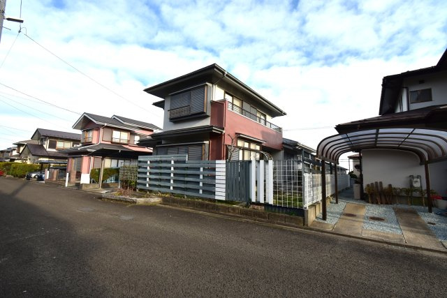 青葉区国見ケ丘2丁目戸建ての外観