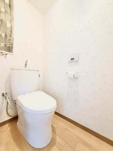 グラン・コート本郷のトイレ|嬉しい温水洗浄便座！
