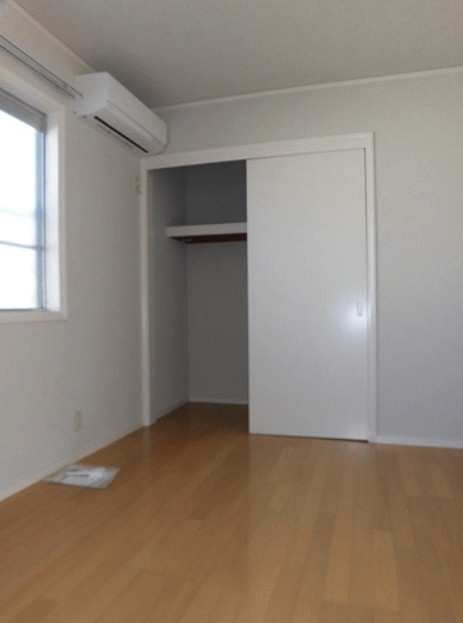 テラスハウスの居間・リビング