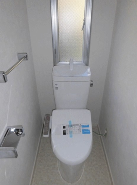 テラスハウスのトイレ