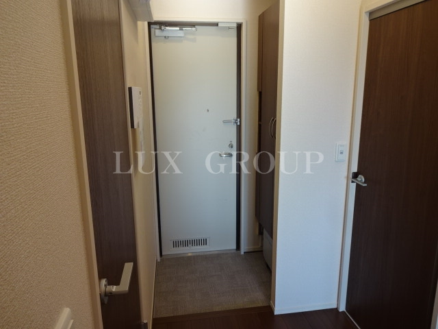 【玄関】 | ヴィクトワール