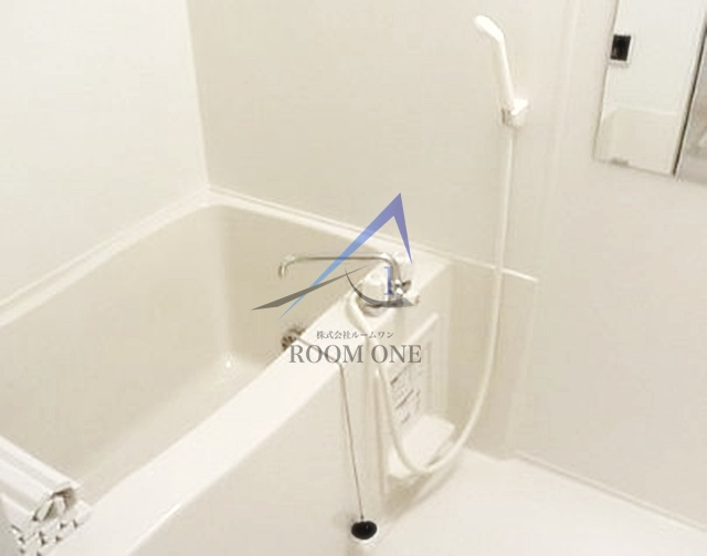 メゾンリブェールの浴室|お風呂です。