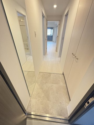 【玄関】 | スプランディッドライズ新大阪ノース