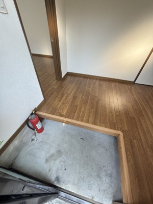 【玄関】 | 南江口3丁目貸家