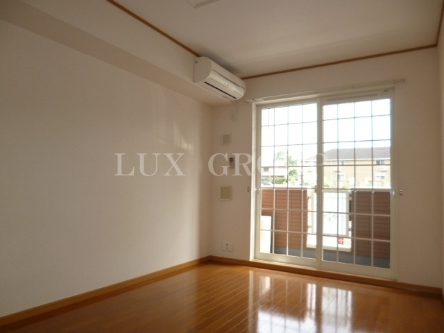 【居間・リビング】 | ヴィラサンタフェB