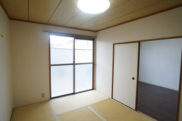 エスポワール俵口の和室