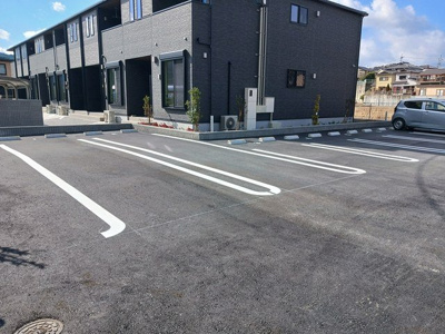 【駐車場】 | リベルタ美園 | 駐車スペースもあります
