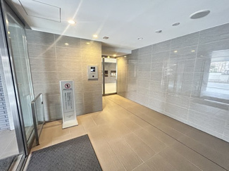 【エントランス】 | シティテラス習志野大久保ステーションコート | 明るいエントランスです。